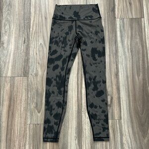 Lululemon Athletica Black Patterned Leggings